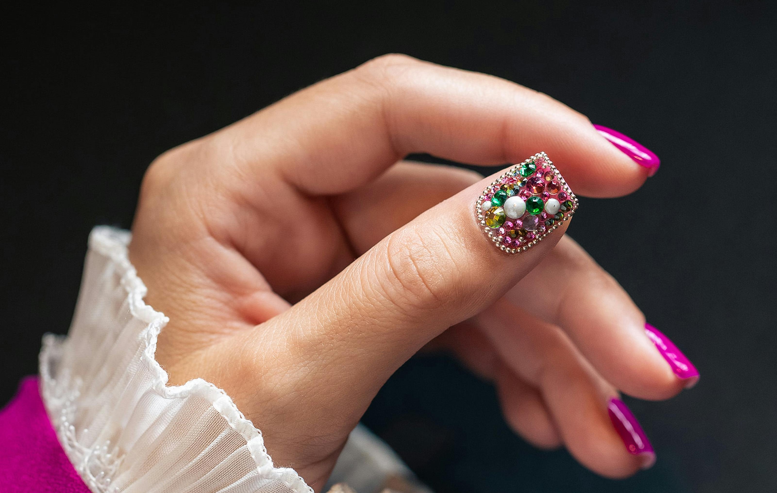 Stylizacja Cyrkonie i Pyłki